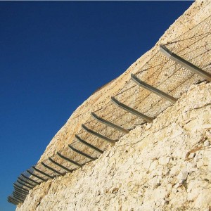 Erosion defences near Ovingdeaan Gap